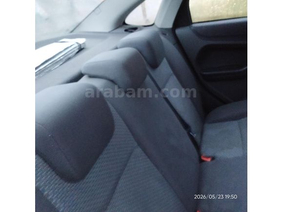 Sahibinden Ford Focus 1.6 TDCi Trend 2006 Model