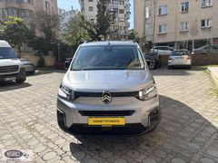 HATASIZ BOYASIZ SIFIR KM CİTROEN BERLİNGO MAX OTOMATİK