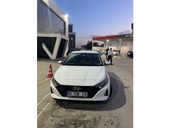 Sahibinden Hyundai i20 1.4 MPI Jump 2022 Model 