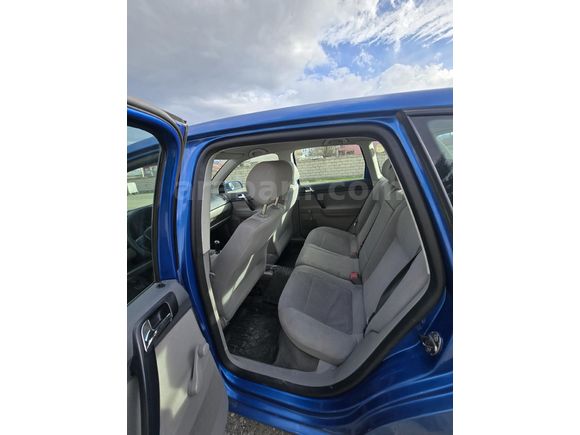 2005 Model 132.000 km