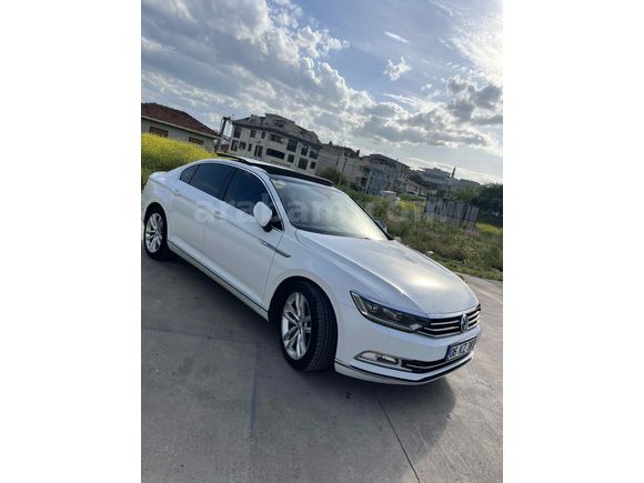 Sahibinden Volkswagen Passat 1.6 TDi BlueMotion Highline 2016 Model  208.000 km Beyaz