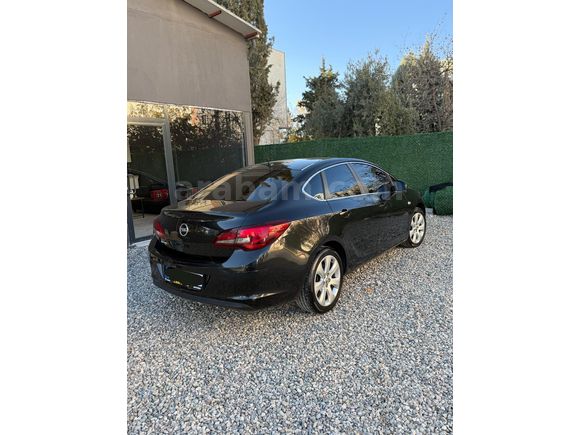 Sahibinden Opel Astra 1.6 edition  2013 Model