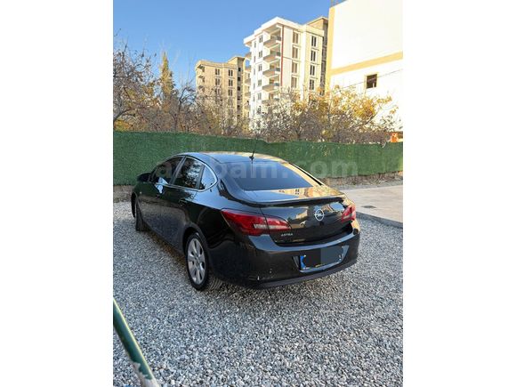 Sahibinden Opel Astra 1.6 edition  2013 Model