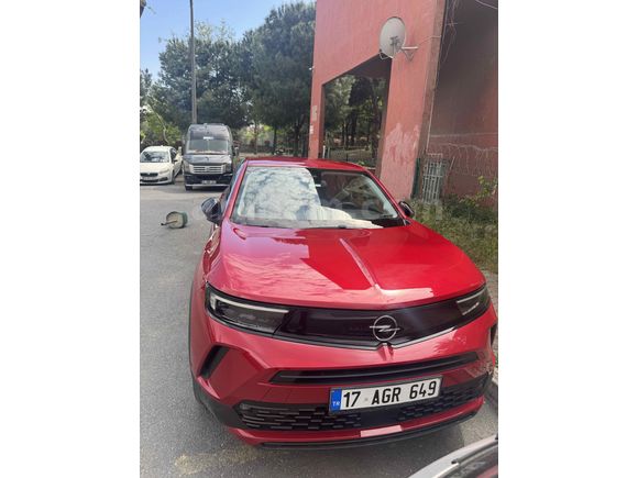 Sahibinden Opel Mokka 1.2 T Edition 2024 Model  35.000 km Kırmızı