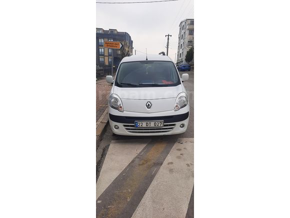 Sahibinden Renault Kangoo Multix 1.5 dCi Expression 2011 Model 