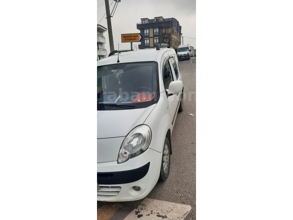 Sahibinden Renault Kangoo Multix 1.5 dCi Expression 2011 Model 