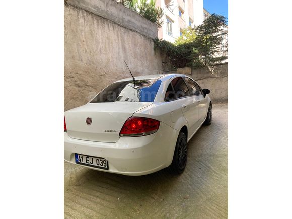 Sahibinden Garajda bakılmış Temiz Aile arabası