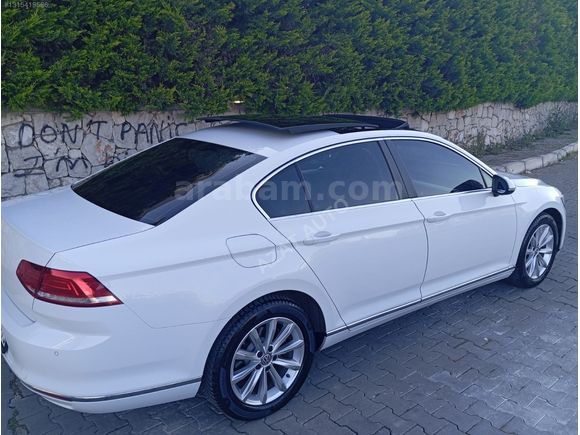 AZAT AUTO,DAN CAM TAVANLI 60 BİN KM,DE HATASIZ PASSAT