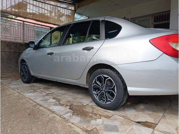 Sahibinden Renault Symbol 1.4 Authentique 2010 Model