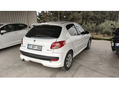 Sahibinden Peugeot 206+ 1.4 HDi Urban Move 2012 Model