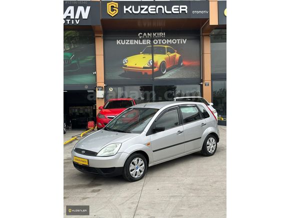 KUZENLER'den Otomatik vites, Düşük kmli, Parça boyalı 1.4 FİESTA