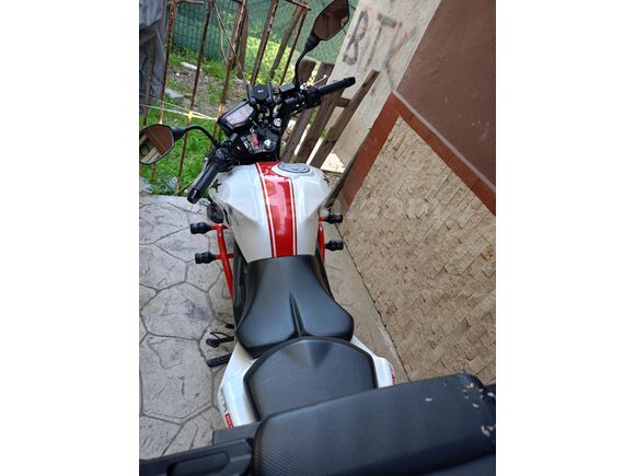 TVS RTR APACHE 200