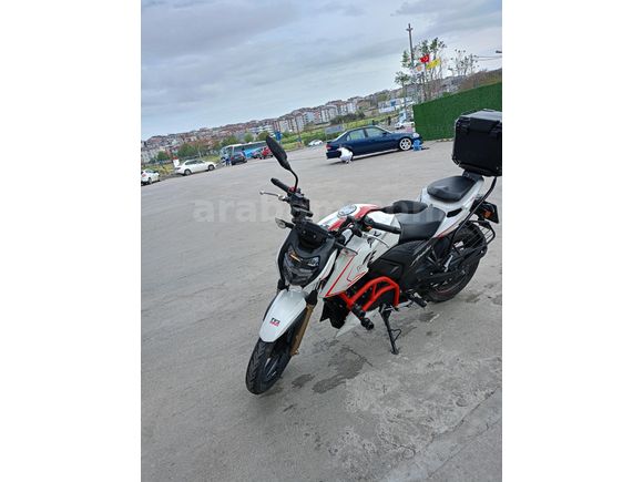 TVS RTR APACHE 200