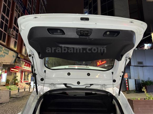 Renault Clio 1.5 dCi Joy 2014 Model-193.000 Km'de-Beyaz Renk