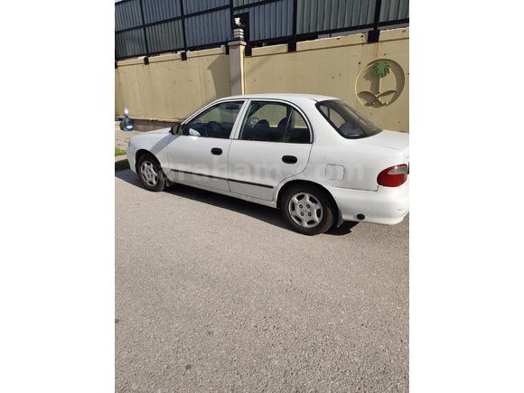 Sahibinden Hyundai Accent 1.5 GLS 1999 Model Ankara