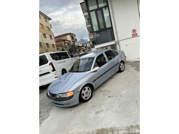Sahibinden Opel Vectra 2.0 CD 1998 Model 