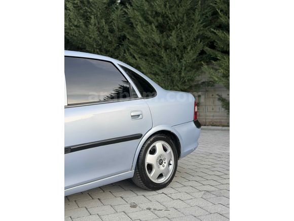 Sahibinden Opel Vectra 2.0 CD 1998 Model 