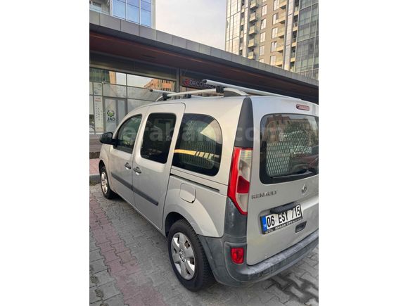 Sahibinden Renault Kangoo Multix 1.5 dCi Authentique 2013 Model  375.000 km Gri şirket devrinden dolayı 