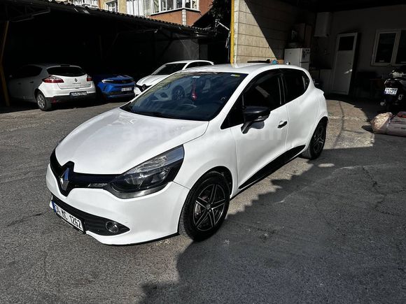 2015 MODEL 1.5 DCİ CLİO IV 185 BİN KM DE YOKUŞ KALKIŞ DESTEĞİ