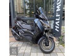 HALF MOTO YAMAHA XMAX 300