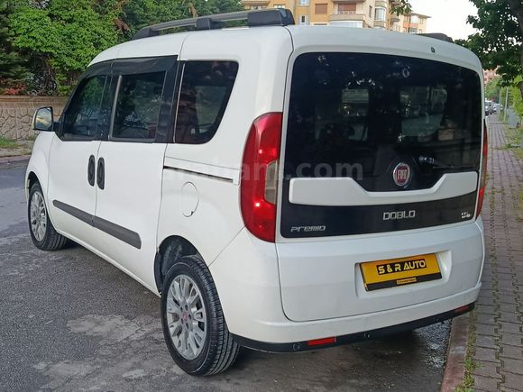 S&R AUTO DAN TEMİZ BAKIMLI 2015 MODEL FİAT DOBLO