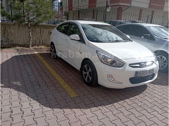 Sahibinden Hyundai Accent Blue 1.6 CRDI Mode Plus 2015 Model