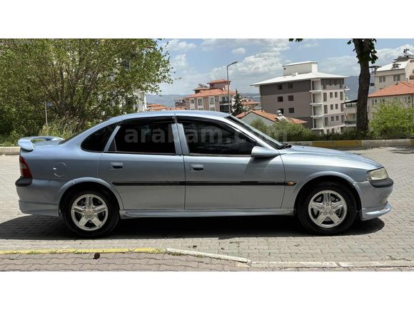 OPEL VECTRA 2.0 CD