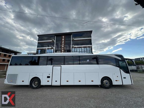 DEMİRKAYA MOTORS'TAN 2017 ÇIKIŞLI UZAY TAVAN TOURİSMO 16RHD 2+1