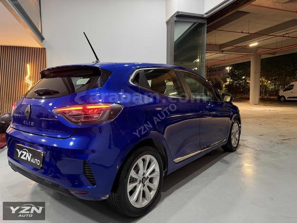2023 MODEL RENAULT CLİO 1.0 TCE EVOLUTİON DEĞİŞENSİZ BOYASIZ