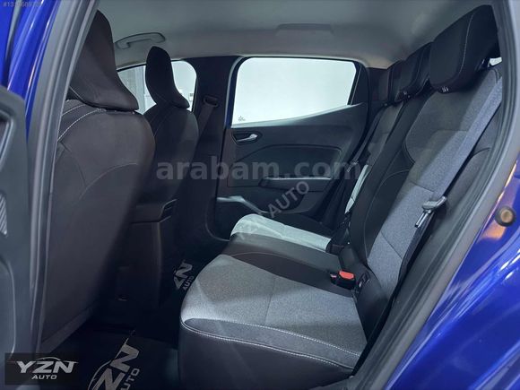 2023 MODEL RENAULT CLİO 1.0 TCE EVOLUTİON DEĞİŞENSİZ BOYASIZ
