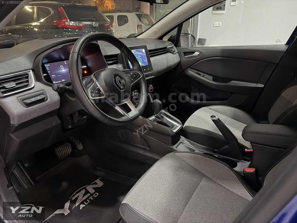 2023 MODEL RENAULT CLİO 1.0 TCE EVOLUTİON DEĞİŞENSİZ BOYASIZ