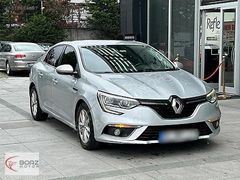 BORZ MOTOR'DAN 0.99 KREDİ 2018 MEGANE TOUCH 1.2 TCE+CARPLAY+OTO.