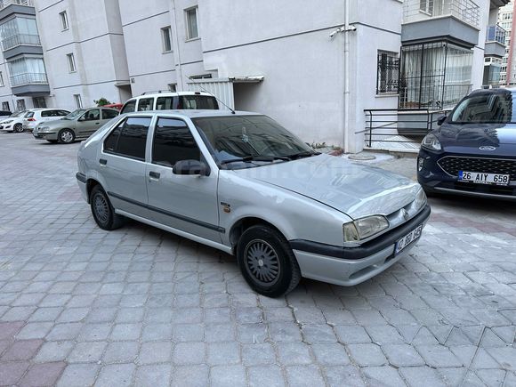 Klimalı Alize 1.6 Europa 2000 Model Araç Ankara da