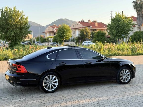 BEKEN OTOMOTİV”DEN 2017 VOLVO  AŞIRI TEMİZ 
