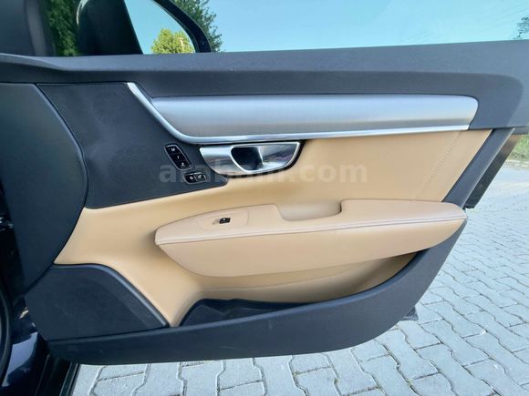 BEKEN OTOMOTİV”DEN 2017 VOLVO  AŞIRI TEMİZ 