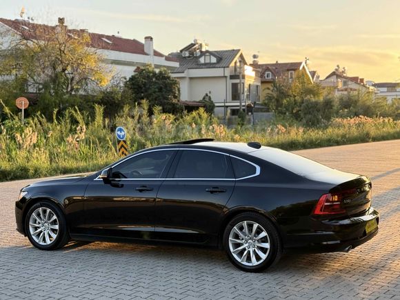 BEKEN OTOMOTİV”DEN 2017 VOLVO  AŞIRI TEMİZ 