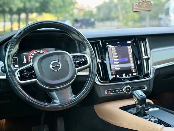BEKEN OTOMOTİV”DEN 2017 VOLVO  AŞIRI TEMİZ 