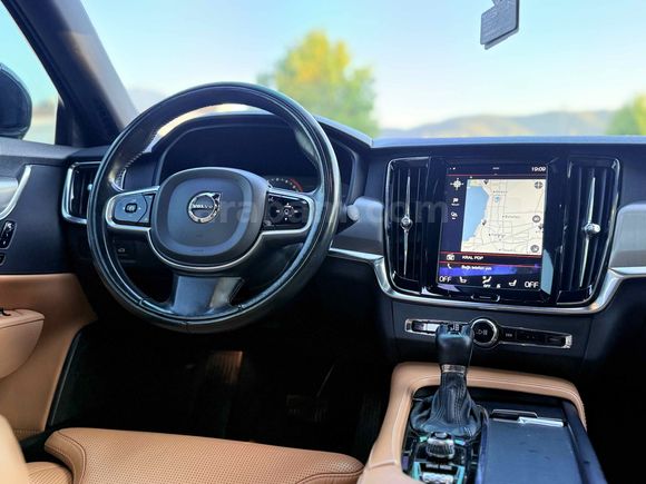 BEKEN OTOMOTİV”DEN 2017 VOLVO  AŞIRI TEMİZ 