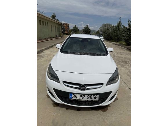 Sahibinden Opel Astra 1.6 CDTI Elite 2016 Model  137.000 km Beyaz