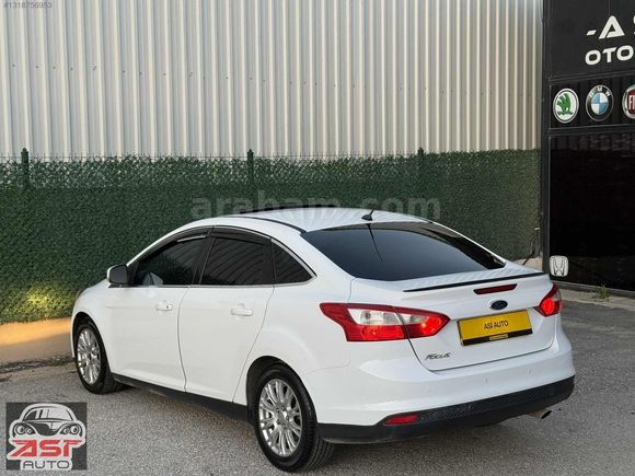 SUNROOFLU DÜŞÜK KM OTOMATİK FOCUS