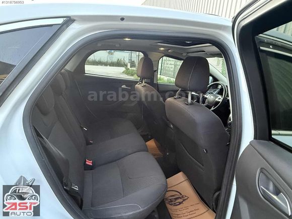 SUNROOFLU DÜŞÜK KM OTOMATİK FOCUS