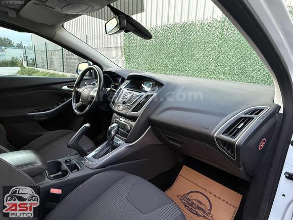SUNROOFLU DÜŞÜK KM OTOMATİK FOCUS