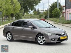 HATASIZ-HONDA-CIVIC-1.6İVTECH-69BİN KM-PREMIUM-TR DE TEK-