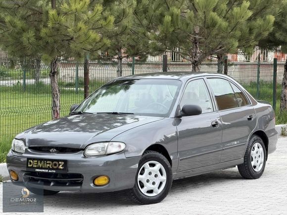 //157.000//KM 2000 HYUNDAİ ACCENT 1.5 GLS KLİMALI EMSALSİZ