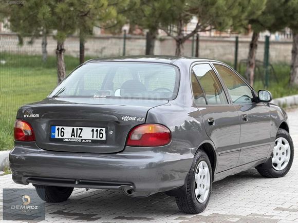 //157.000//KM 2000 HYUNDAİ ACCENT 1.5 GLS KLİMALI EMSALSİZ