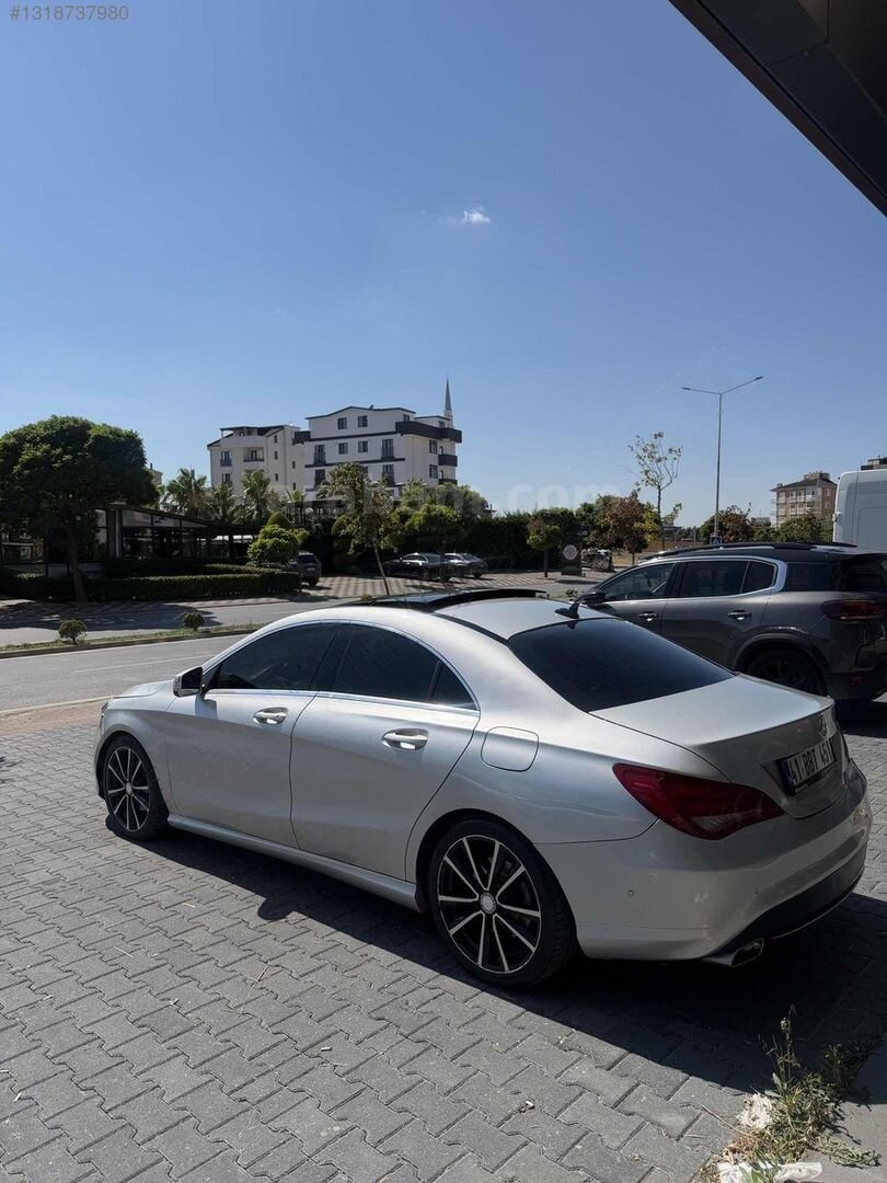 Galeriden Mercedes - Benz CLA 200 AMG 2013 Model Kocaeli 227.000 km Gri 7
