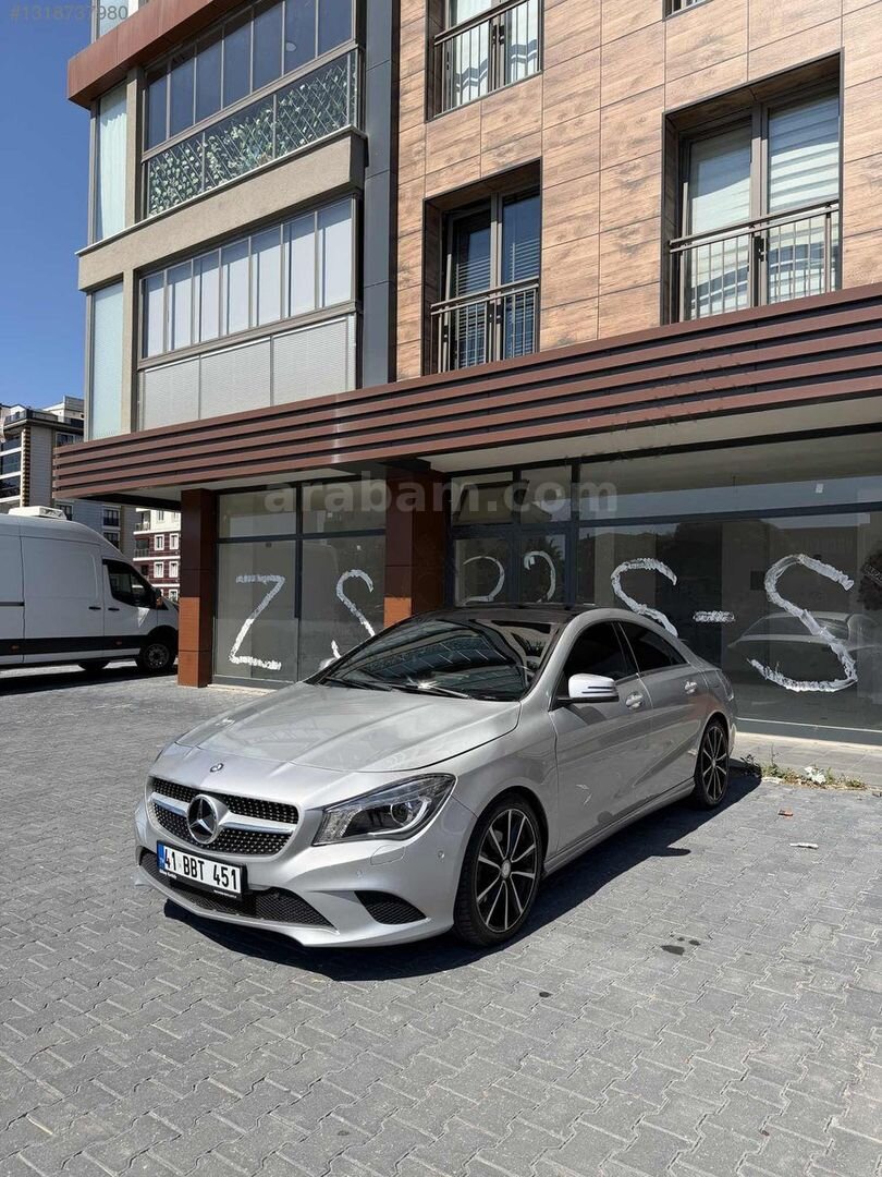Galeriden Mercedes - Benz CLA 200 AMG 2013 Model Kocaeli 227.000 km Gri 1