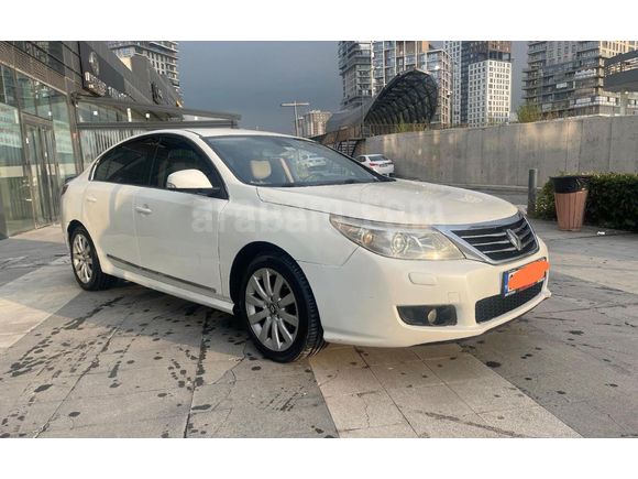 Sahibinden Renault Latitude 1.5 dCi Expression 2011 Model  285.000 km Beyaz