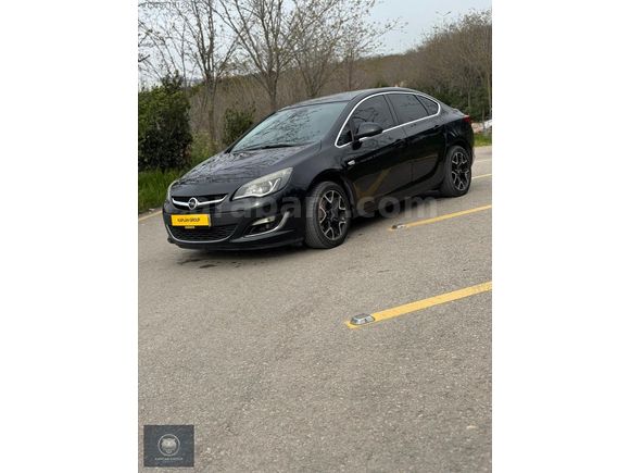2013 OPEL ASTRA