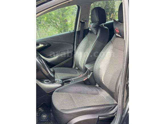 2013 OPEL ASTRA